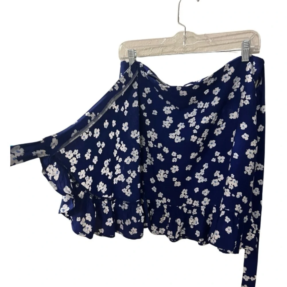 COPY - Mix it Floral Blue Wrap Mini Skirt Size 12